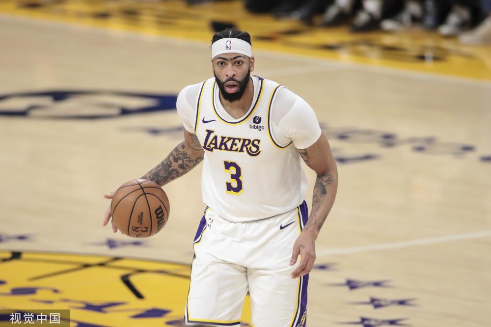 锋线缺乏高 锋线缺乏高